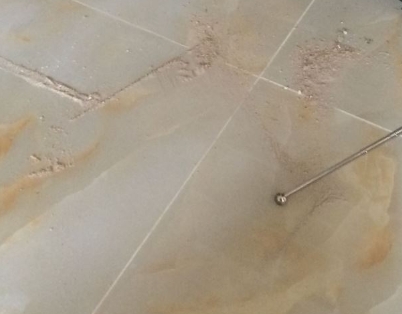 江西瓷砖空鼓维修公司分享粘合剂选择不当在瓷砖铺贴过程中可能导致以下问题